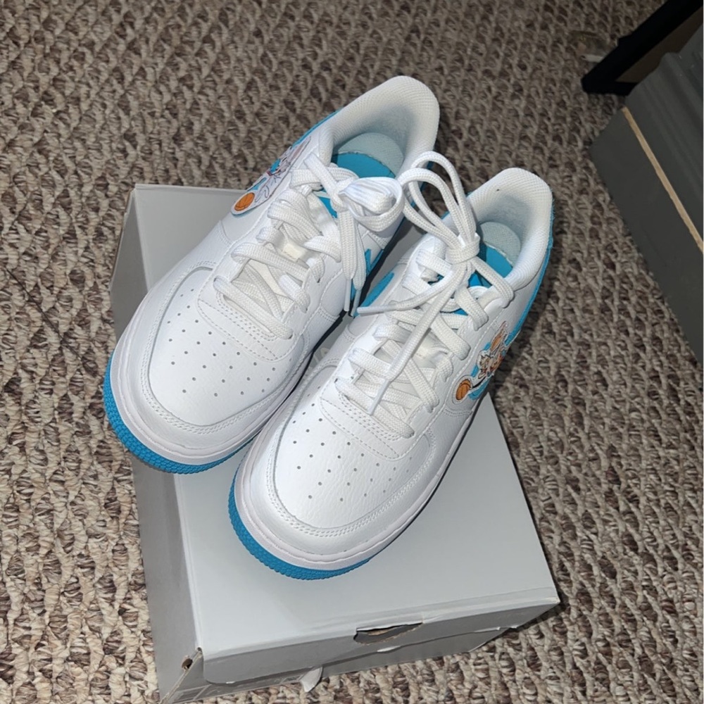 Space jam Air Force 1. 7y boys grade school. Only worn a few times.